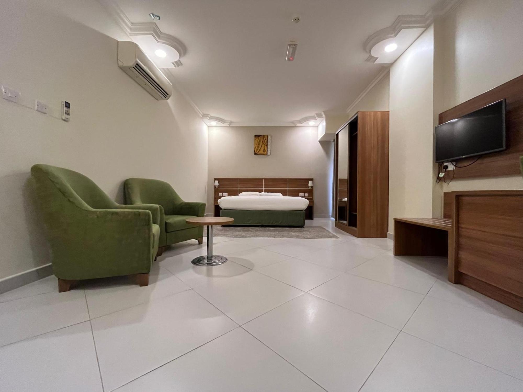 Hills Hotell